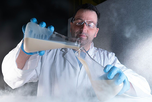 Bluestone Yeast propagation work in the lab